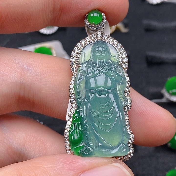 吊坠(赠链)银S925镶嵌翡翠