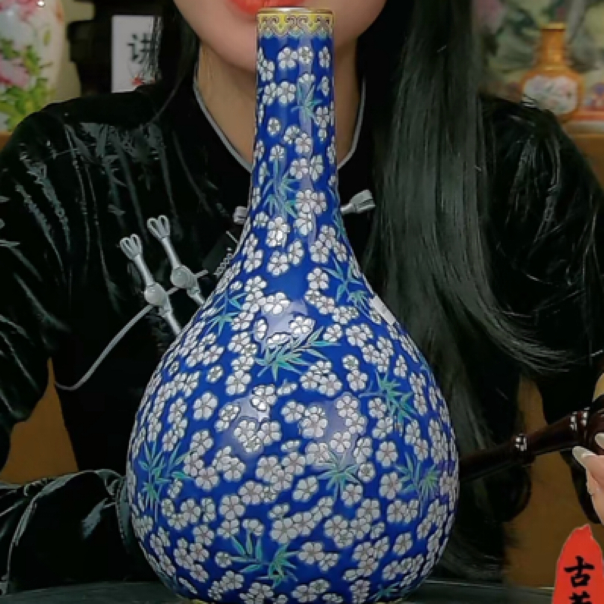 古玩/收藏清蓝地胆瓶一对