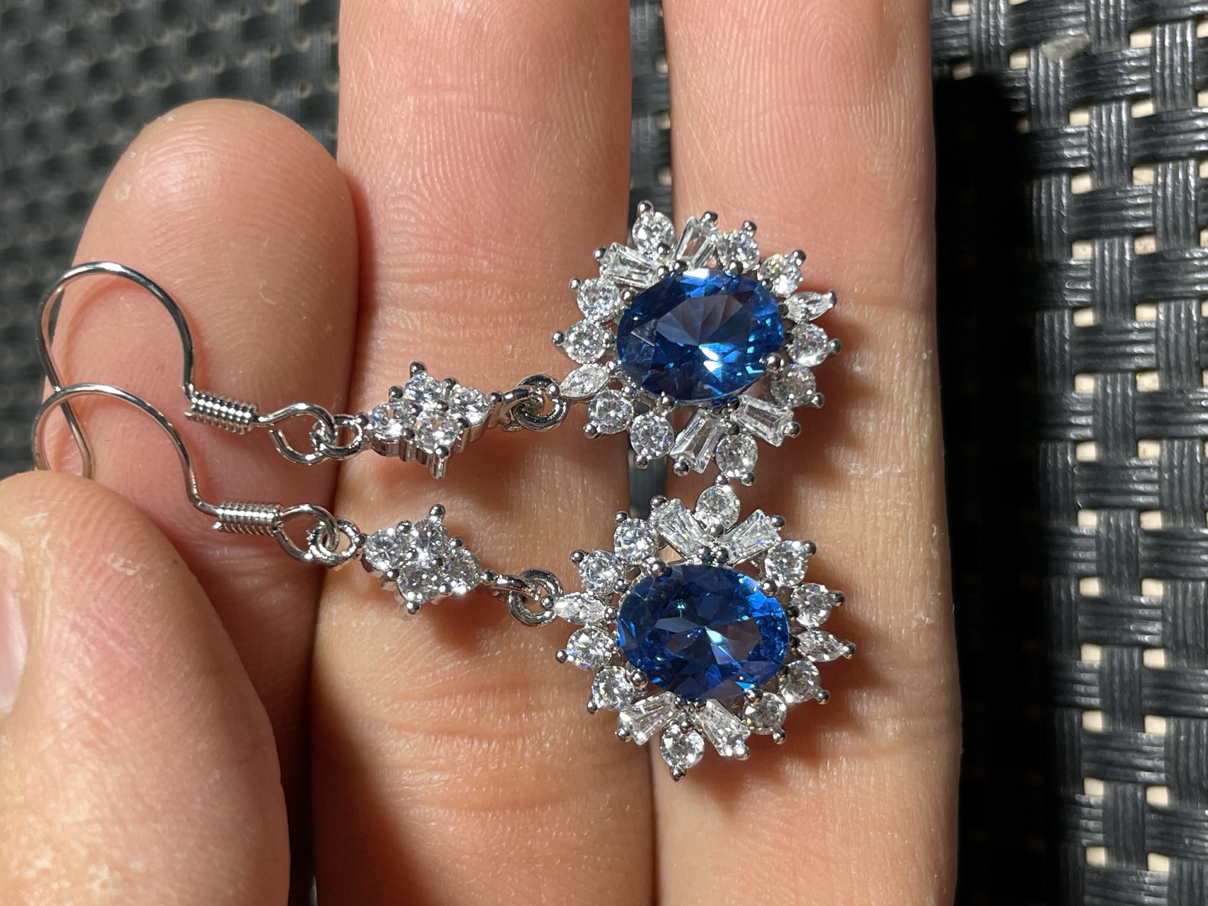 矿区高定-典藏轻奢-蓝宝石-耳钉-a833