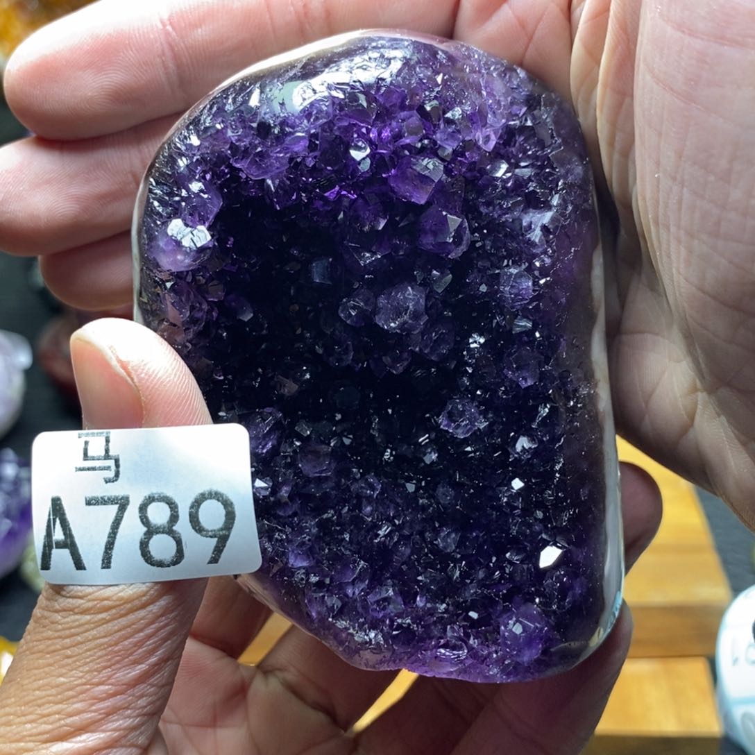 水晶大型摆件（非配饰）未镶嵌