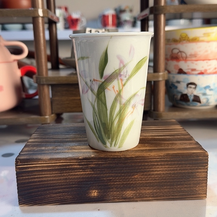 景德镇陶瓷手握杯