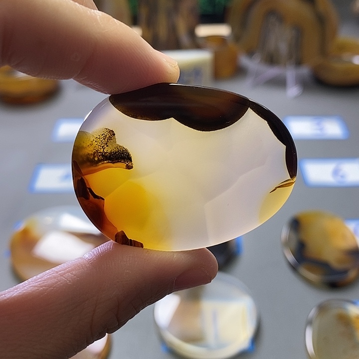 玛瑙/玉髓未镶嵌珠宝半成品101