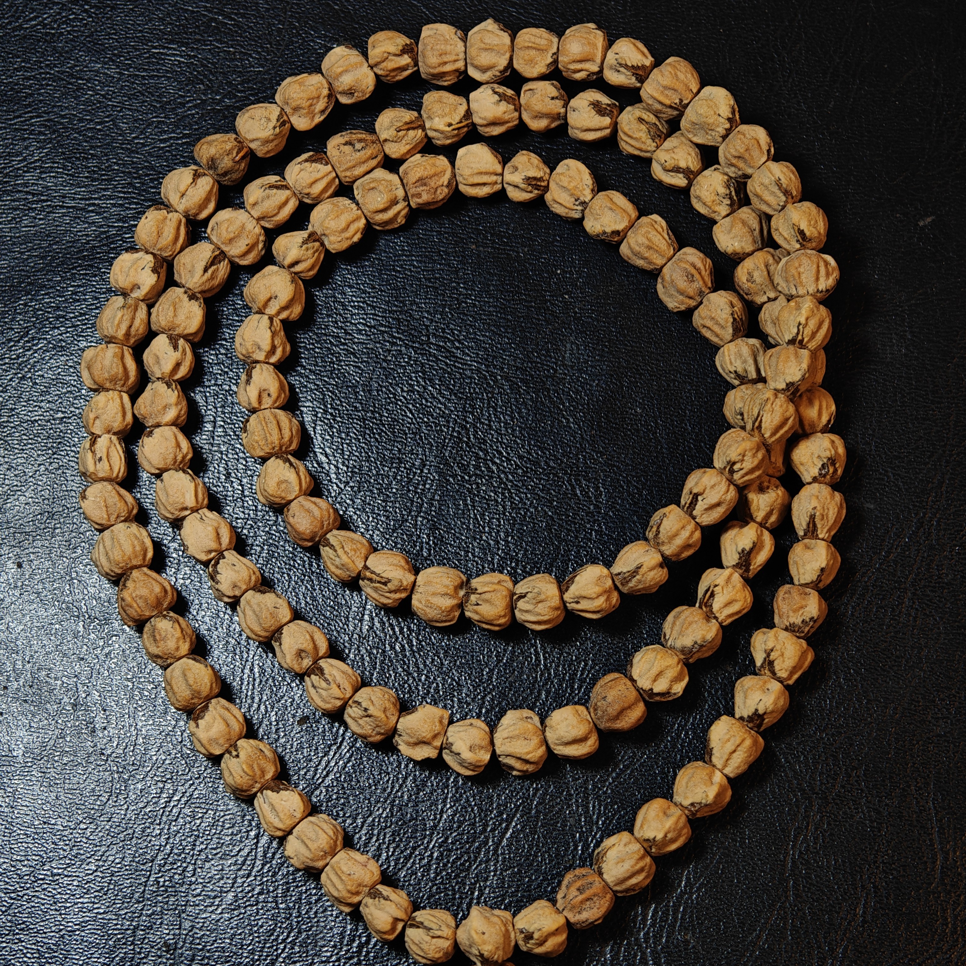 （魔礼海）系列，魔家四将，热振百香籽120籽油皮红牙，莲花桩