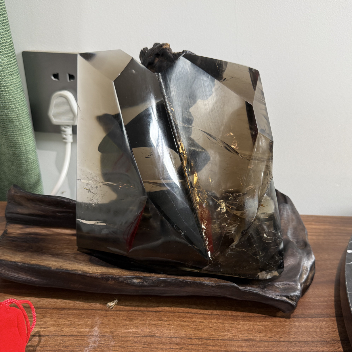 天然茶水晶摆件 晶体通透  很漂亮配底座