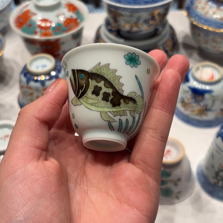 景德镇陶瓷杯子的