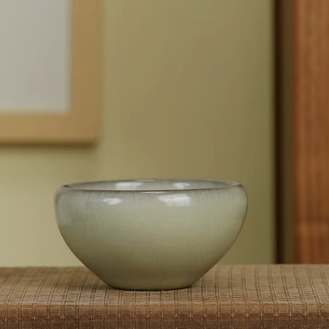 大容量鸡心钵杯浅咖色窑变陈卫武龙泉青瓷