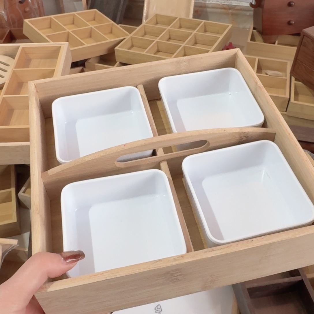 竹木手提四宫格+4个小碗拍下不退不换