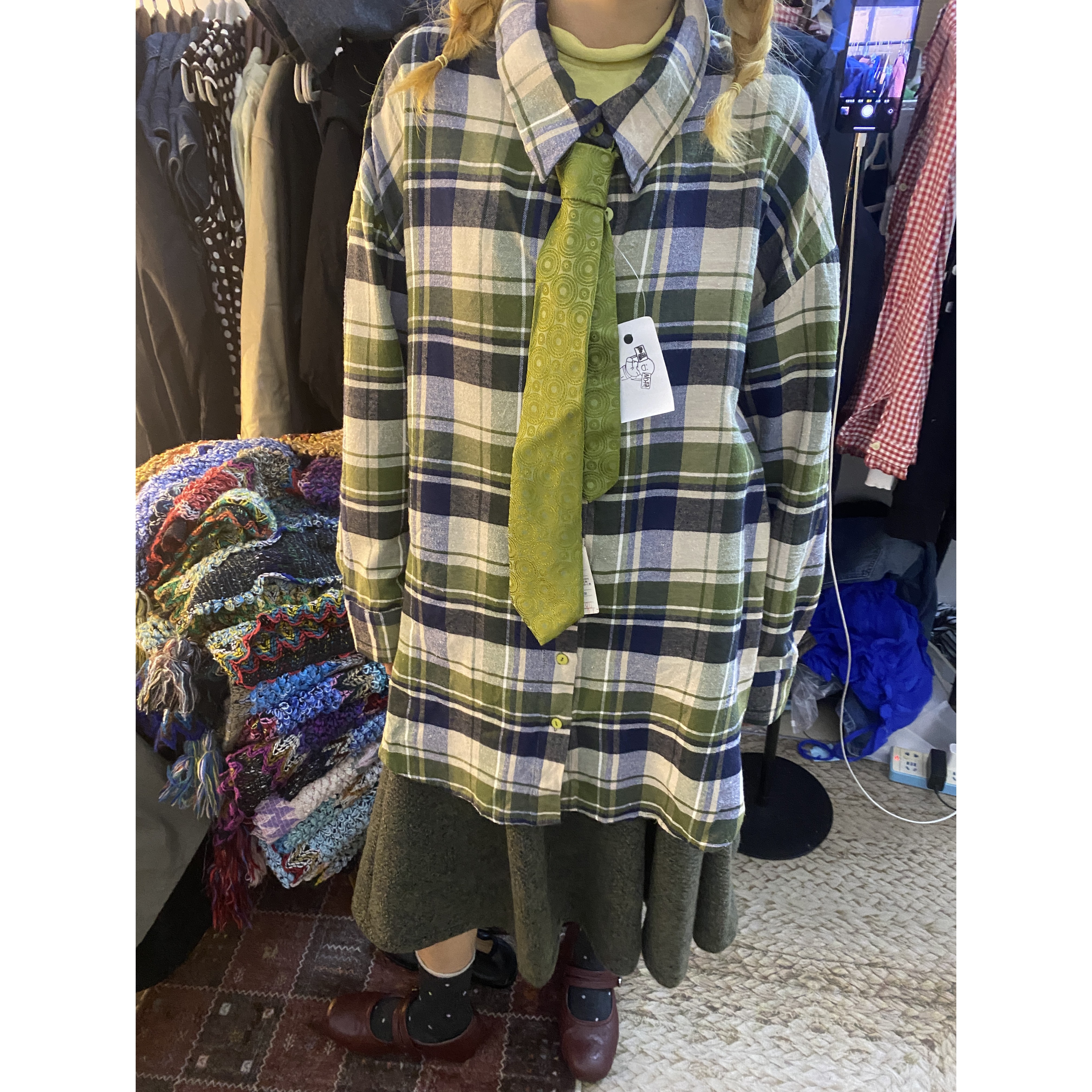  《青野格序·复古绿棕格纹长袖衬衣》无领带哈