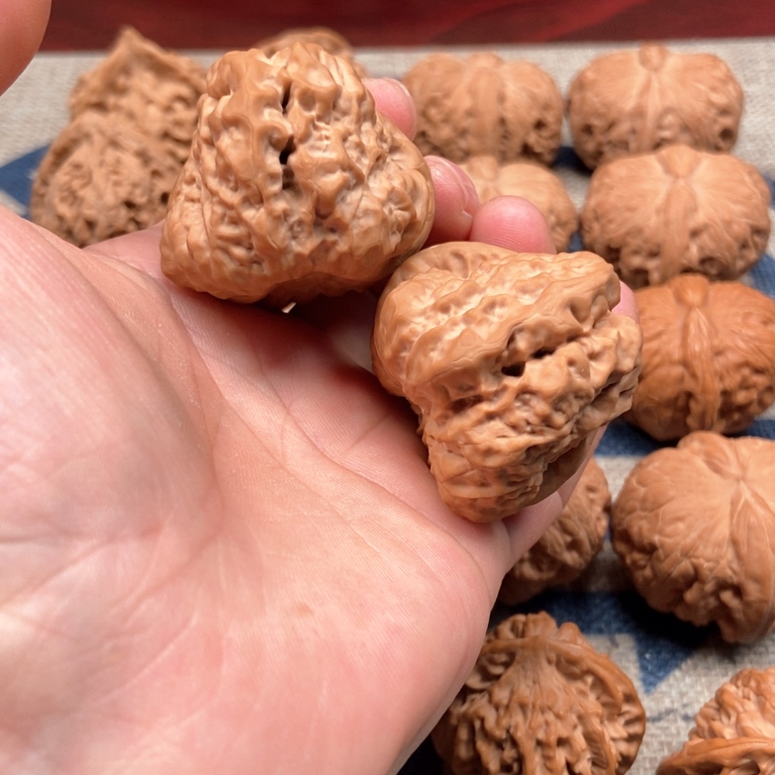 文玩核桃把件蛤蟆头39