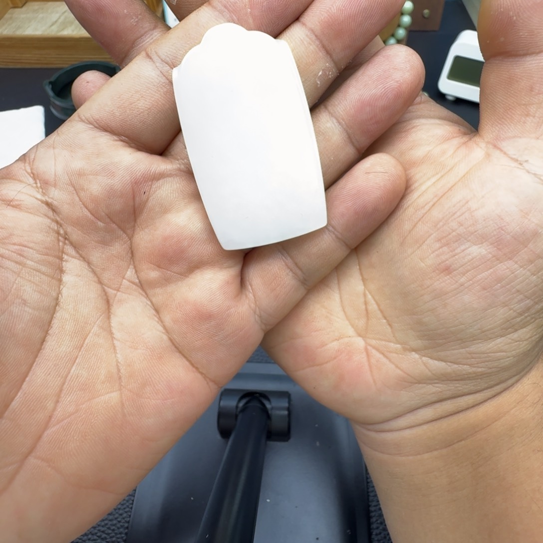 颈饰未镶嵌和田玉A****金