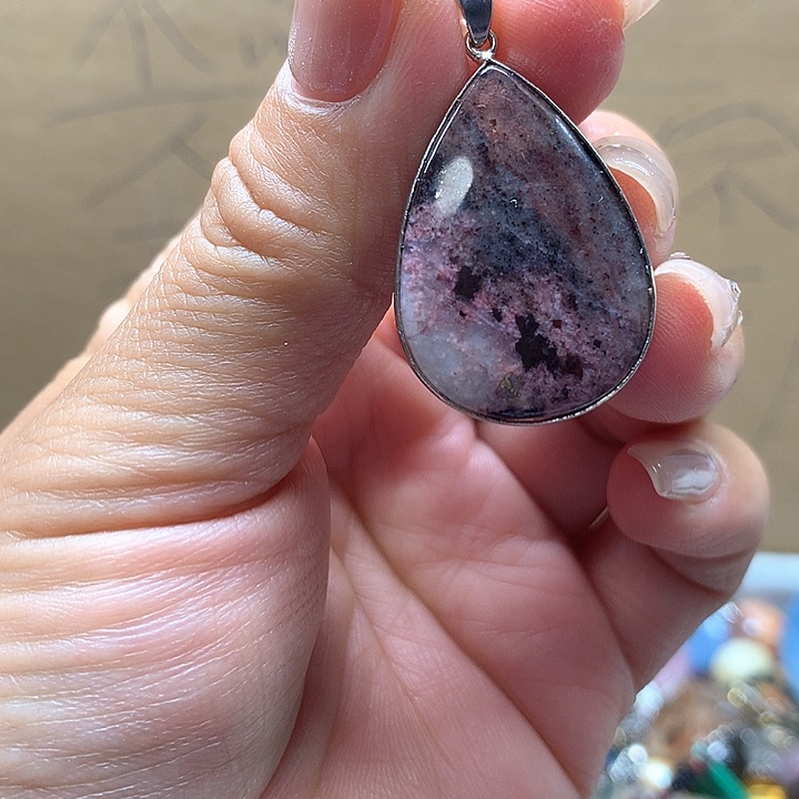 水晶水晶吊坠未镶嵌