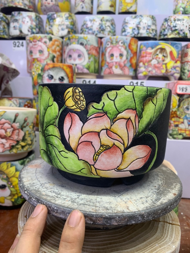 黑色荷花花盆，花器