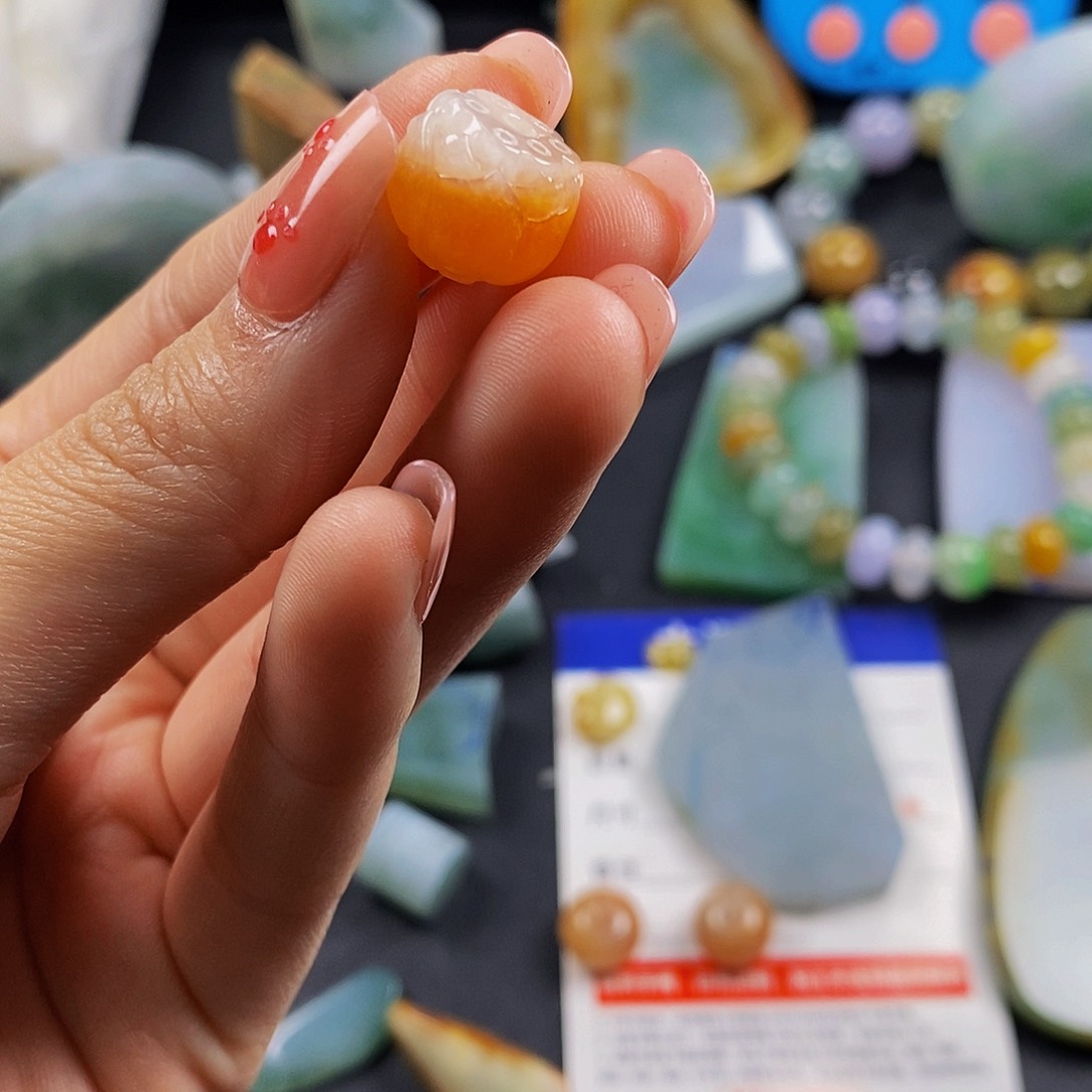 【闪购商品】定制翡翠未镶嵌暗**魔定制