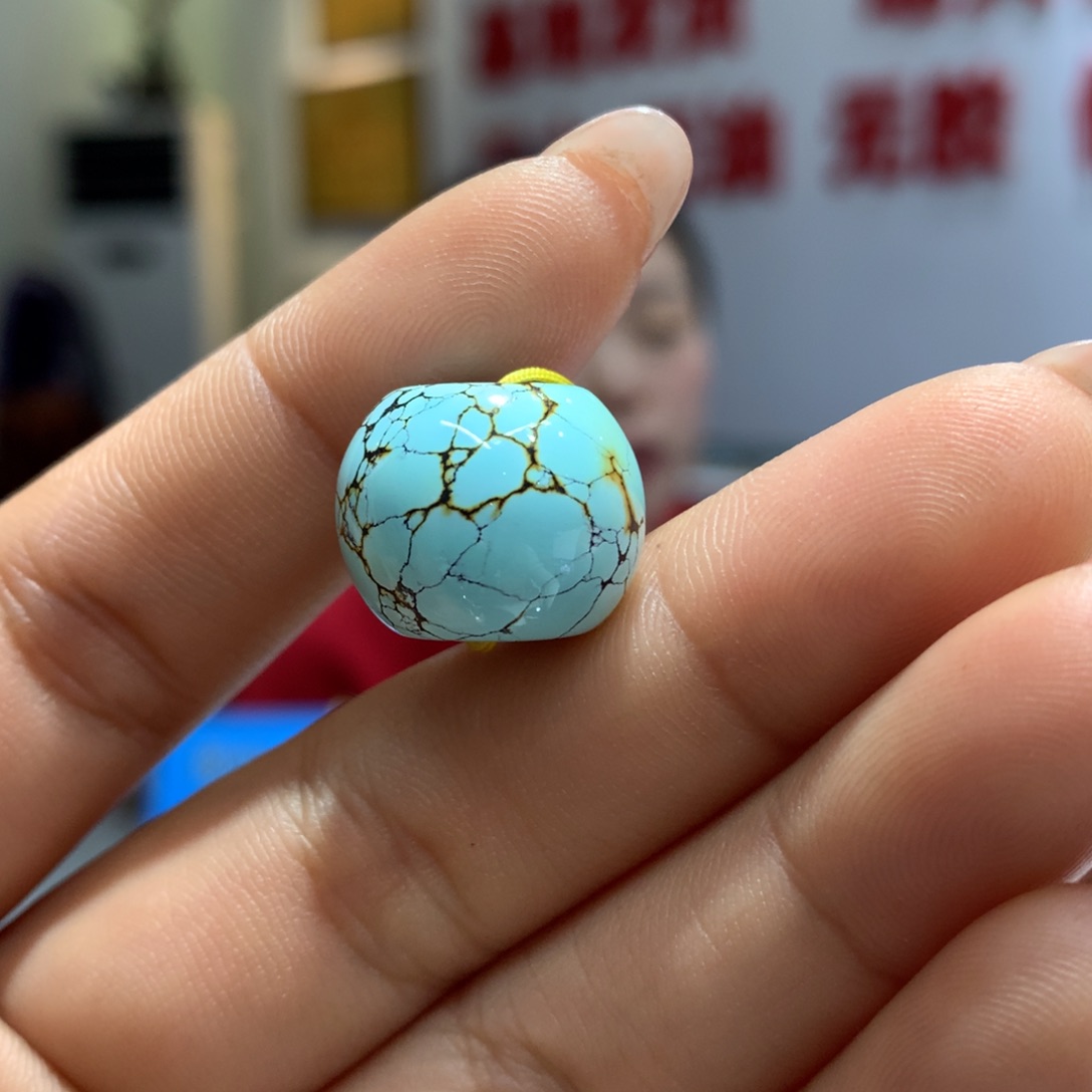 绿松石配饰未镶嵌