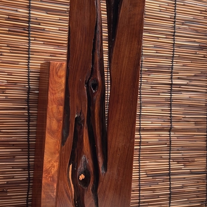 小***生大叶紫檀（黑酸枝木类）