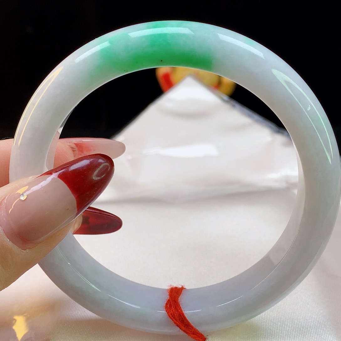 翡翠手镯未镶嵌天然翡翠1005