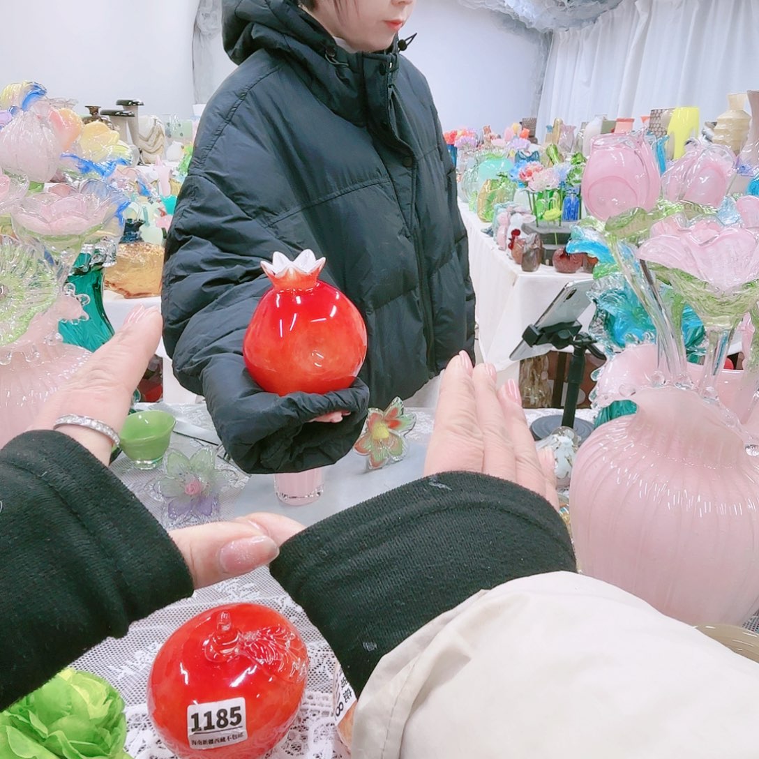 卷***头福利不退不换琉璃花瓶艺术品