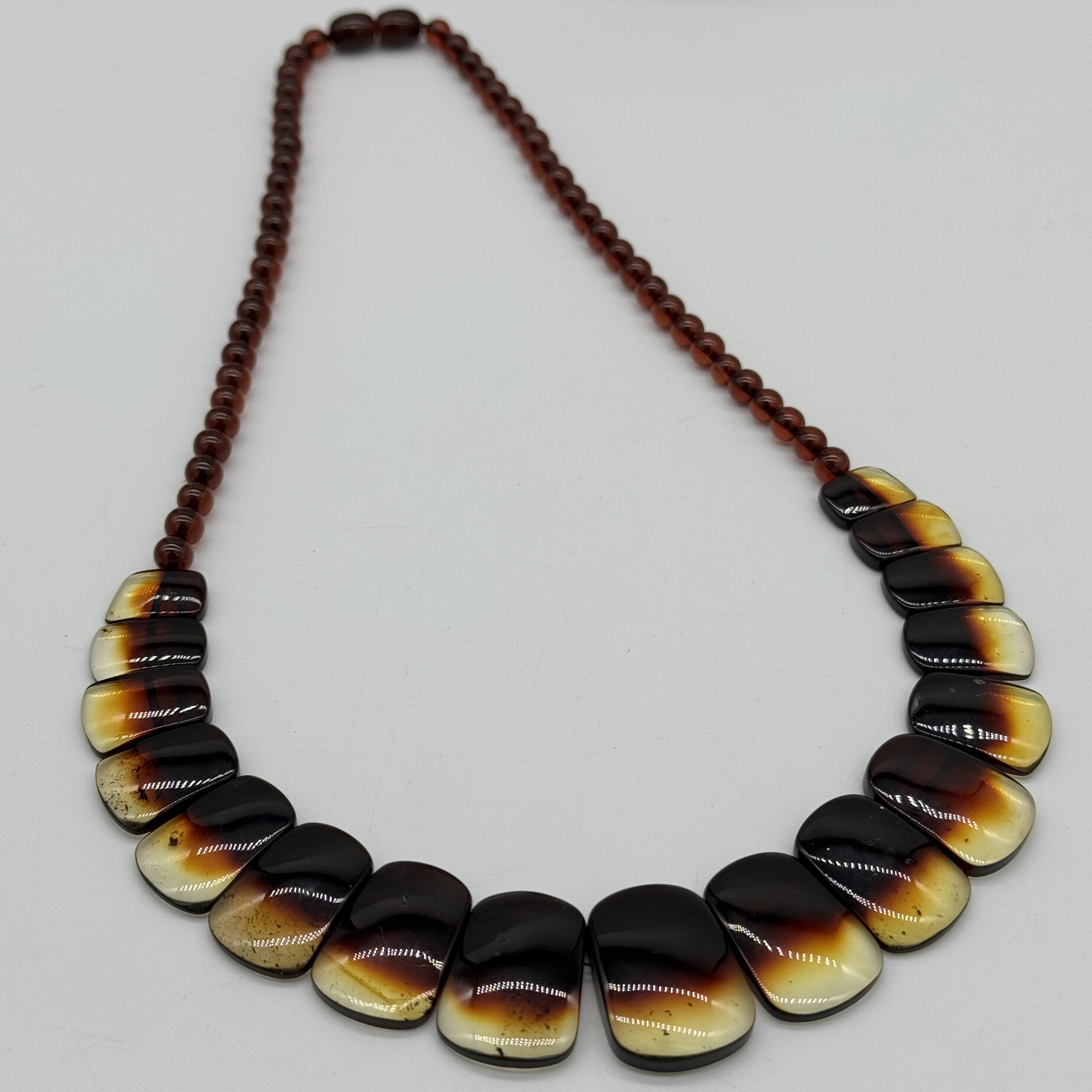 Bak Gvzal Jawayirat(乔美首饰项链