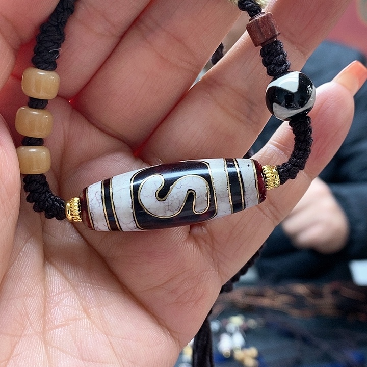 玛瑙/玉髓颈饰合金