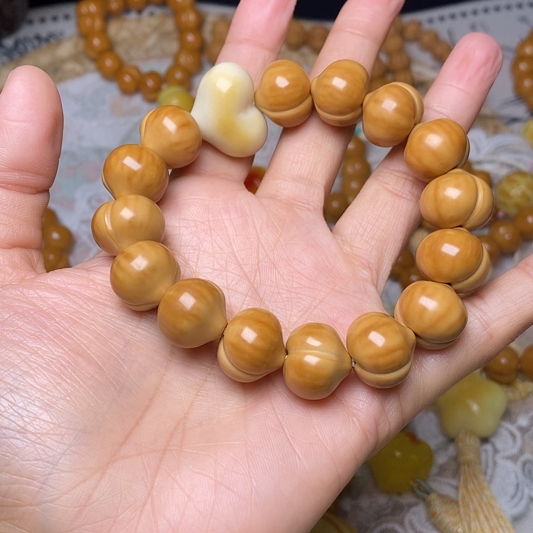 吊坠猴头核桃屁桃15加