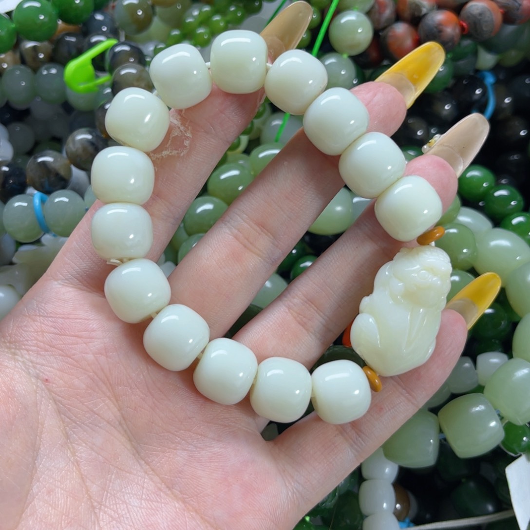 未镶嵌手链和田玉