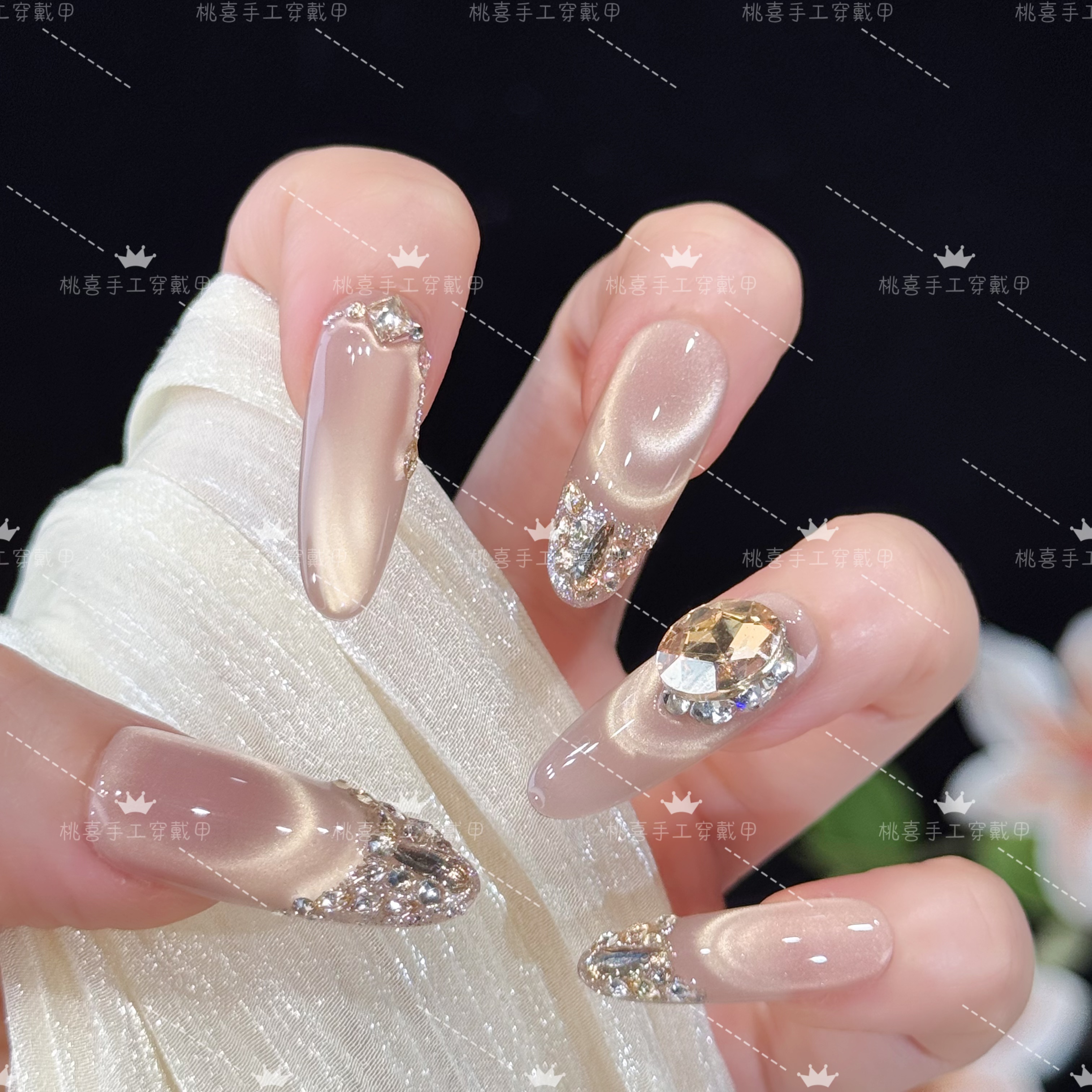 【鎏金幻月】爆闪带钻猫眼款气质手工穿戴甲