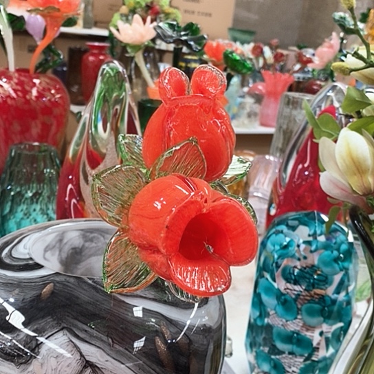 无铅玻璃花瓶高40厘米宽9厘米