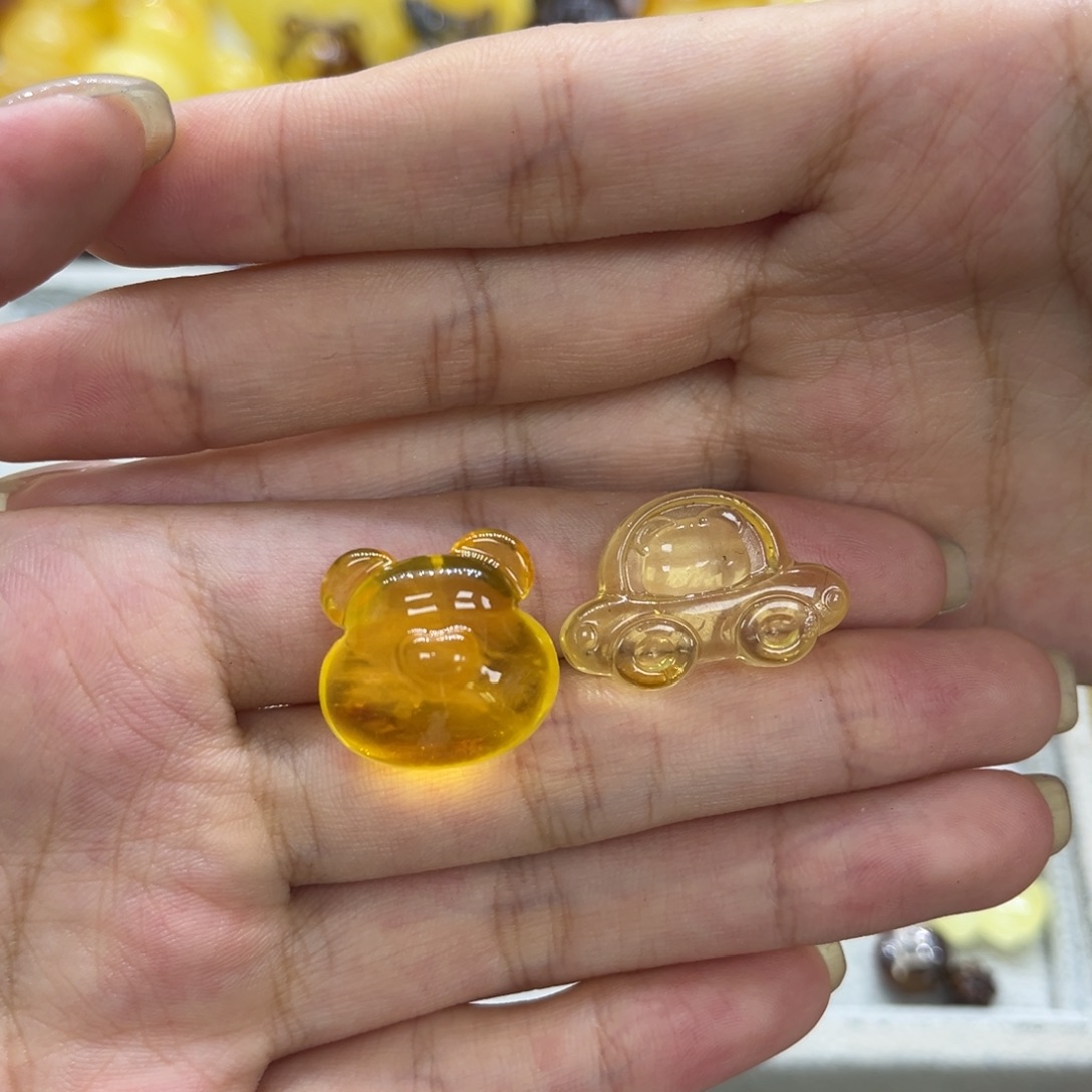 琥珀颈饰未镶嵌天然琥珀微瑕