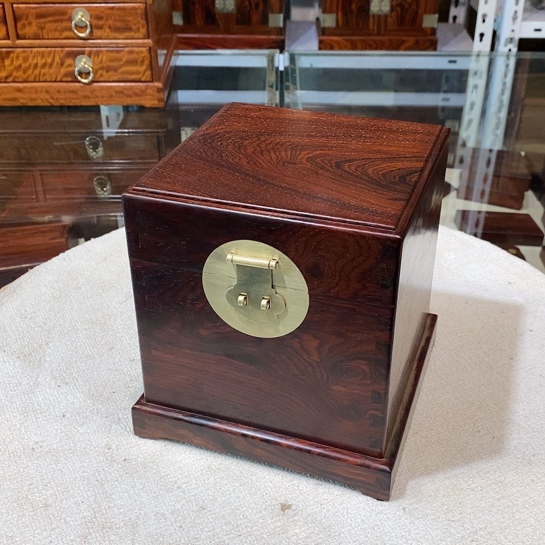 微凹黄檀（南美大红酸枝）独板百宝盒16.3/16.3/17