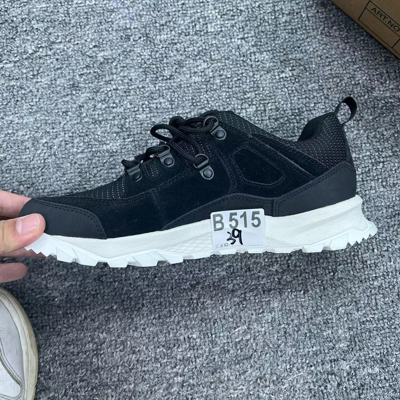 3号上新款男女高端户外休闲鞋 B515