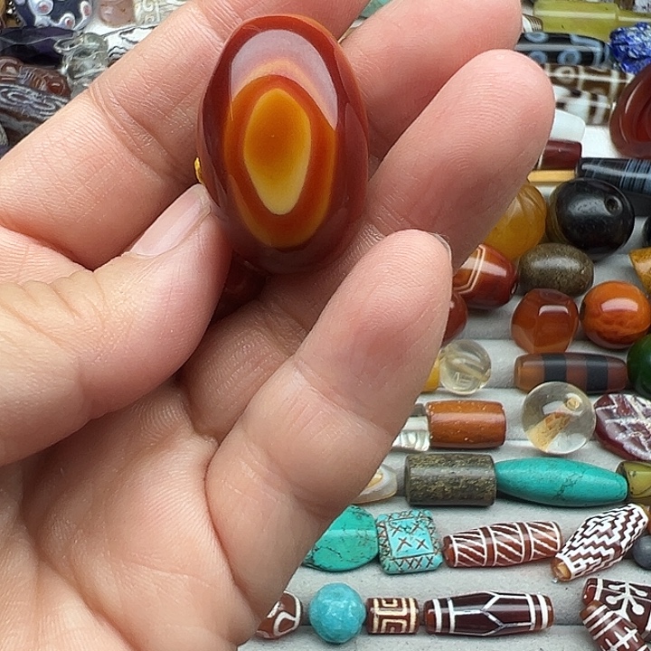 玛瑙/玉髓合金颈饰