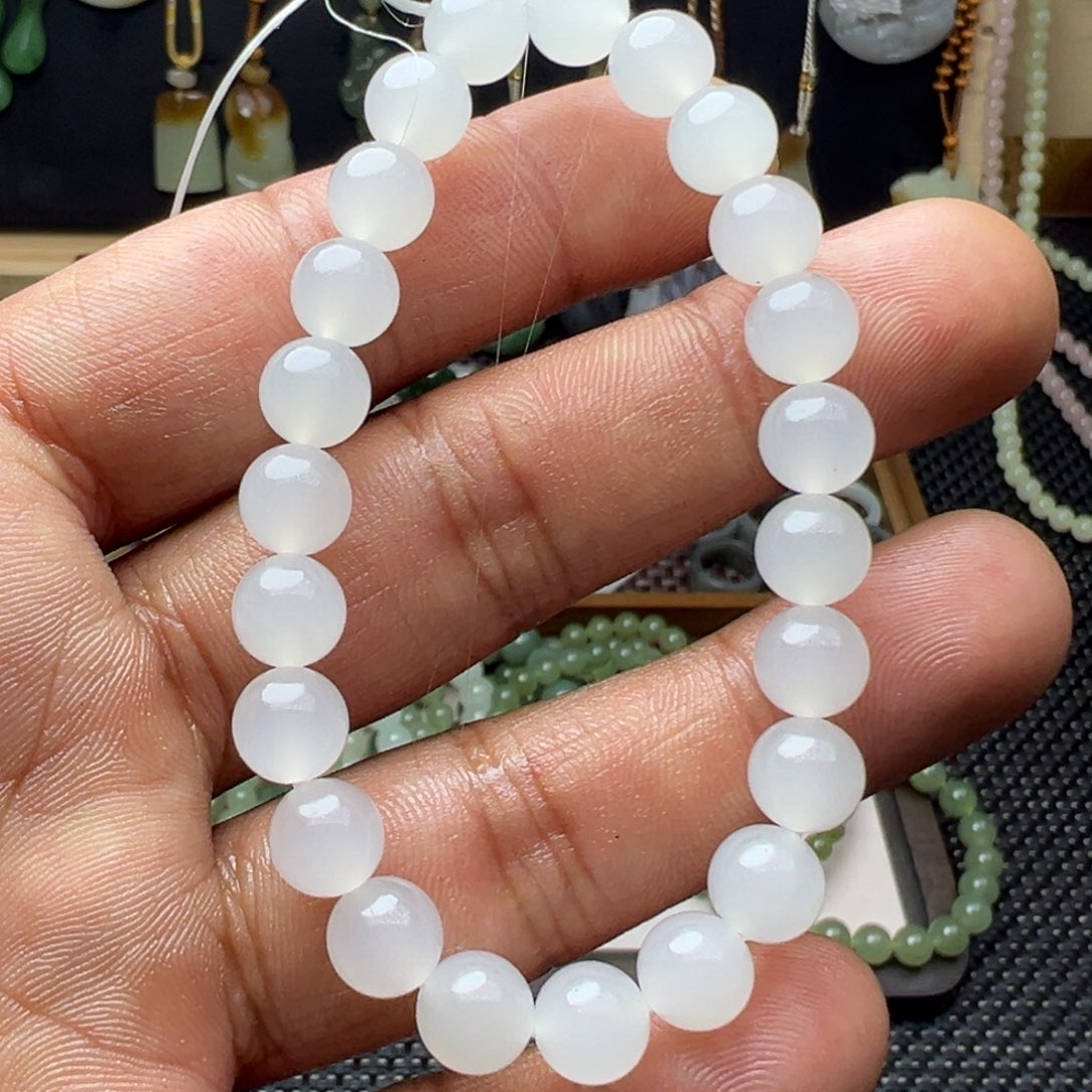 松***布和田玉（糖玉）未镶嵌珠宝半成品