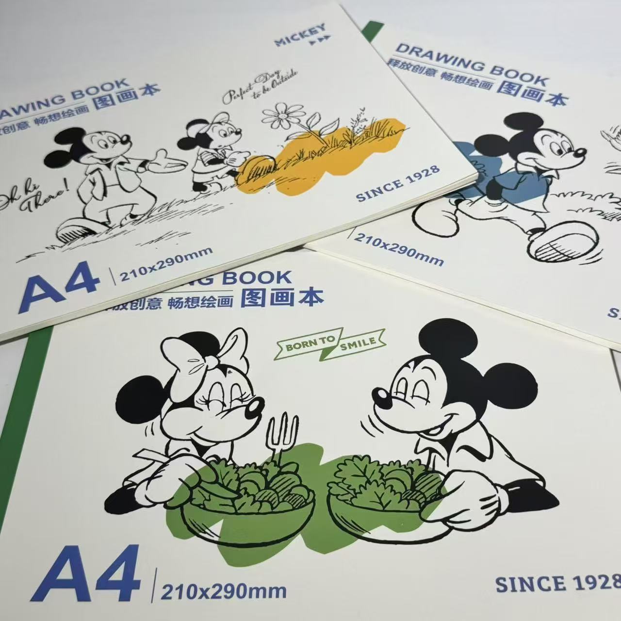 迪士尼A4图画本6本封面随机发