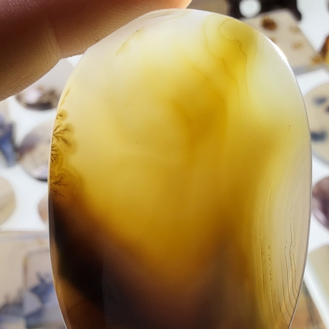 玛瑙/玉髓未镶嵌珠宝半成品