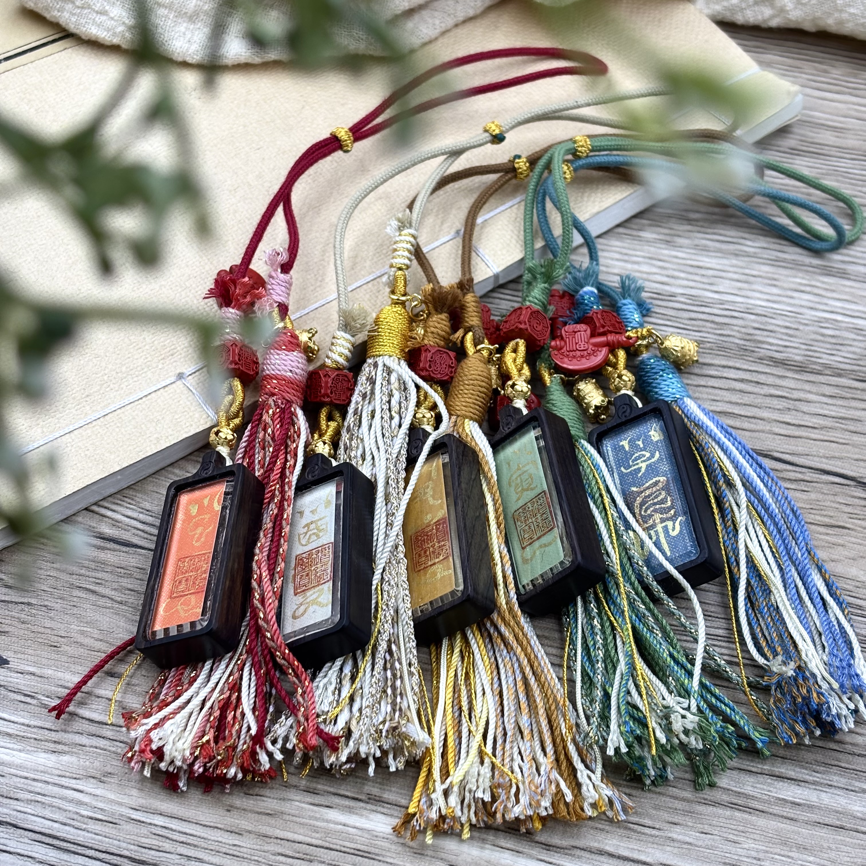  【晟伊】本M十二生肖F木雕挂件（多样性发一）-LH