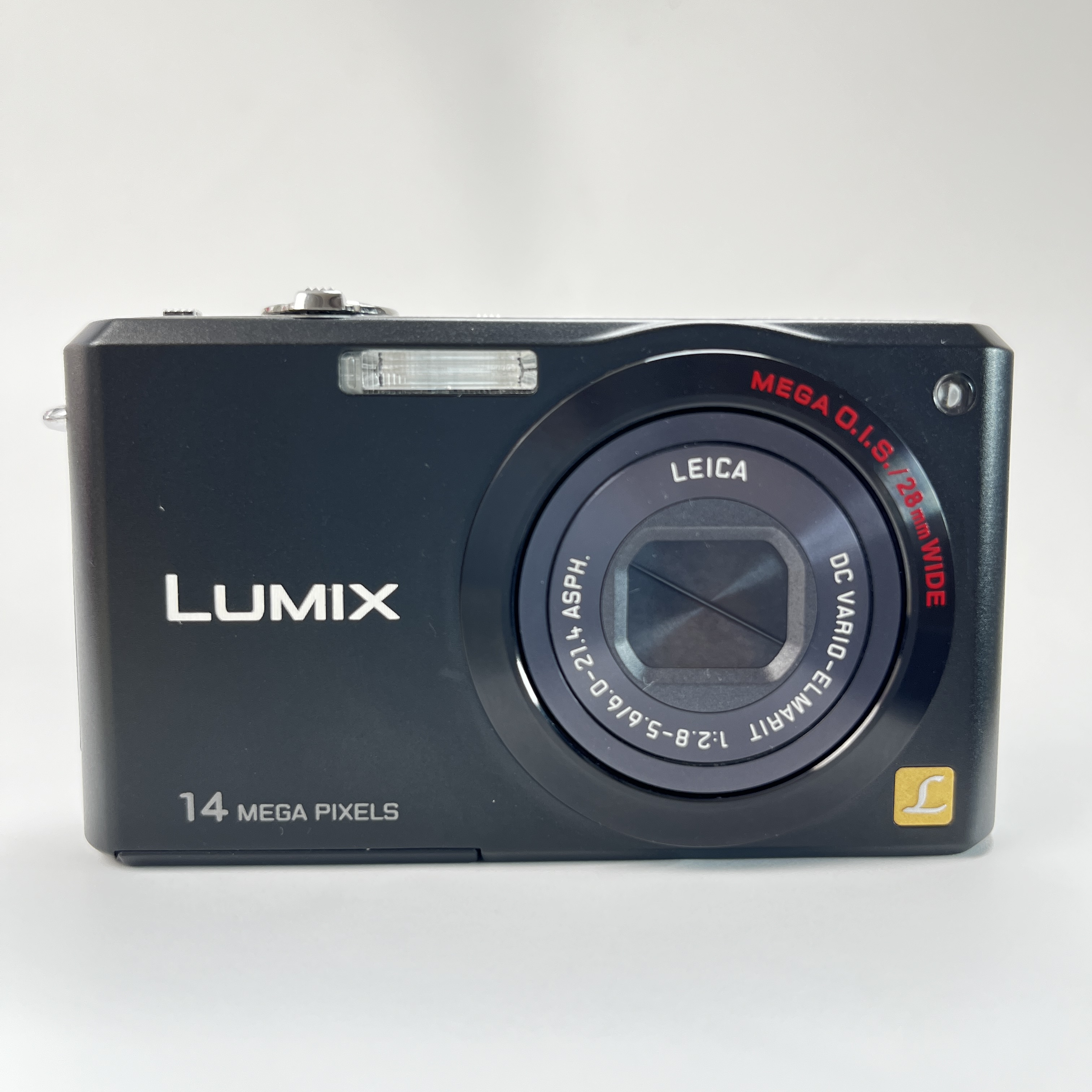 95新 Panasonic/松下 fx180黑色1470万像素3.6倍变焦数码相机