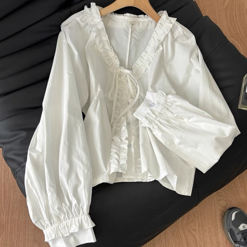 【301-400】甜美蕾丝花边绑带镂空刺绣V领上衣仙气温柔百搭宽松衬衣