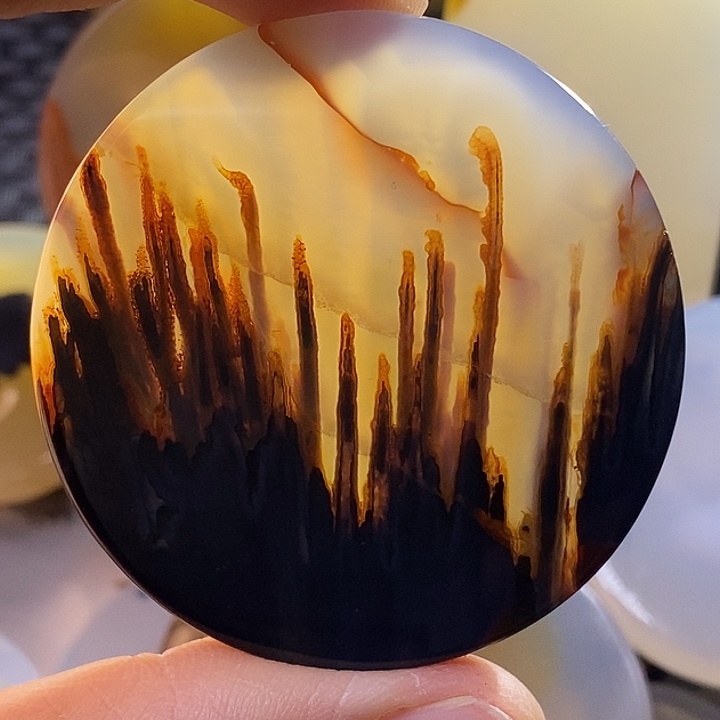 未镶嵌颈饰玛瑙/玉髓