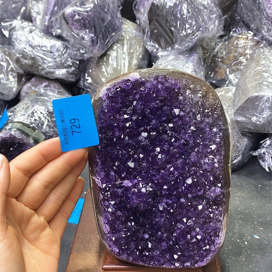 水晶大型摆件（非配饰）未镶嵌