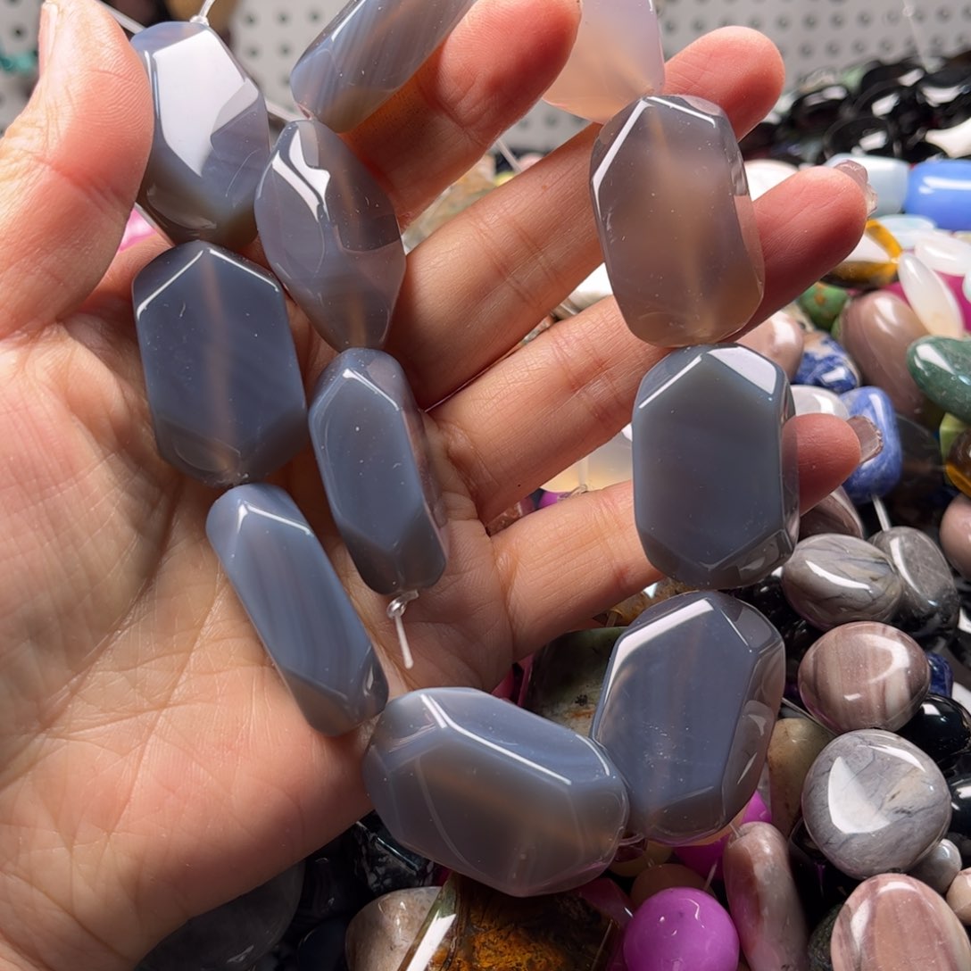 石英质玉珠宝奇石未镶嵌图