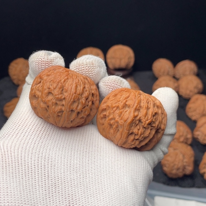 梦***院吊坠文玩核桃40.7磨盘