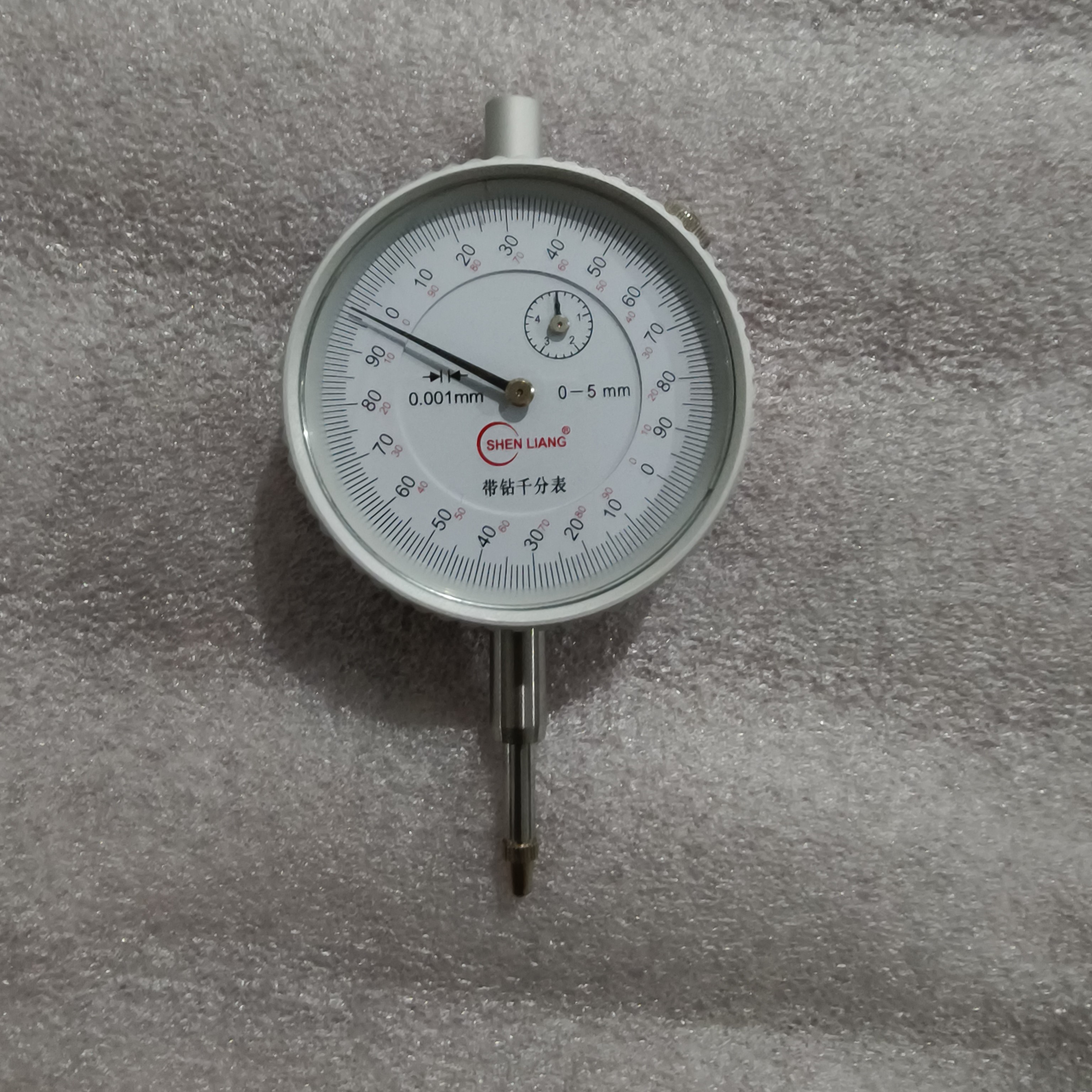 精密机械千分表0-1mm防震耐磨指针式测量仪器