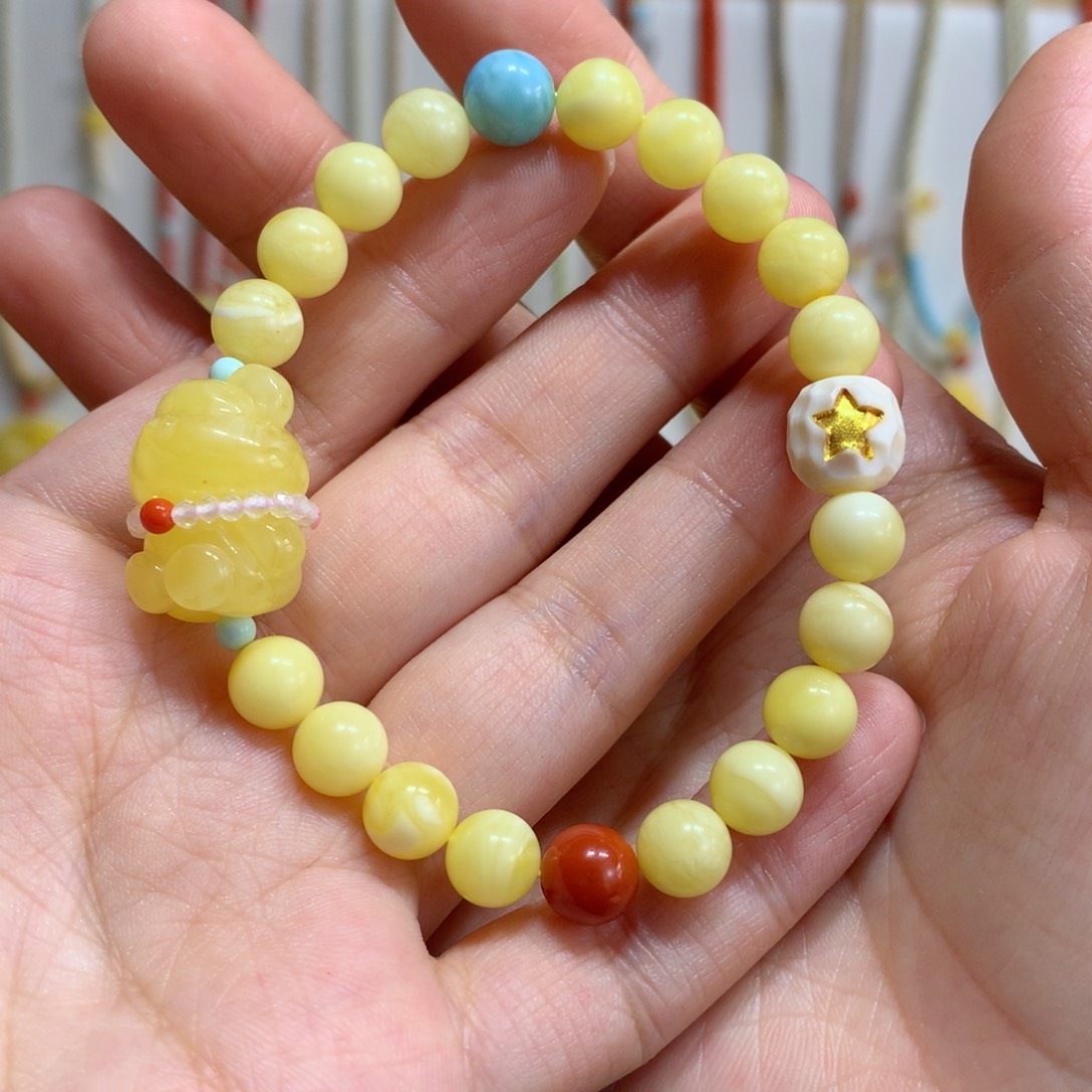 如***叶蜜蜡未镶嵌手链7.6mm