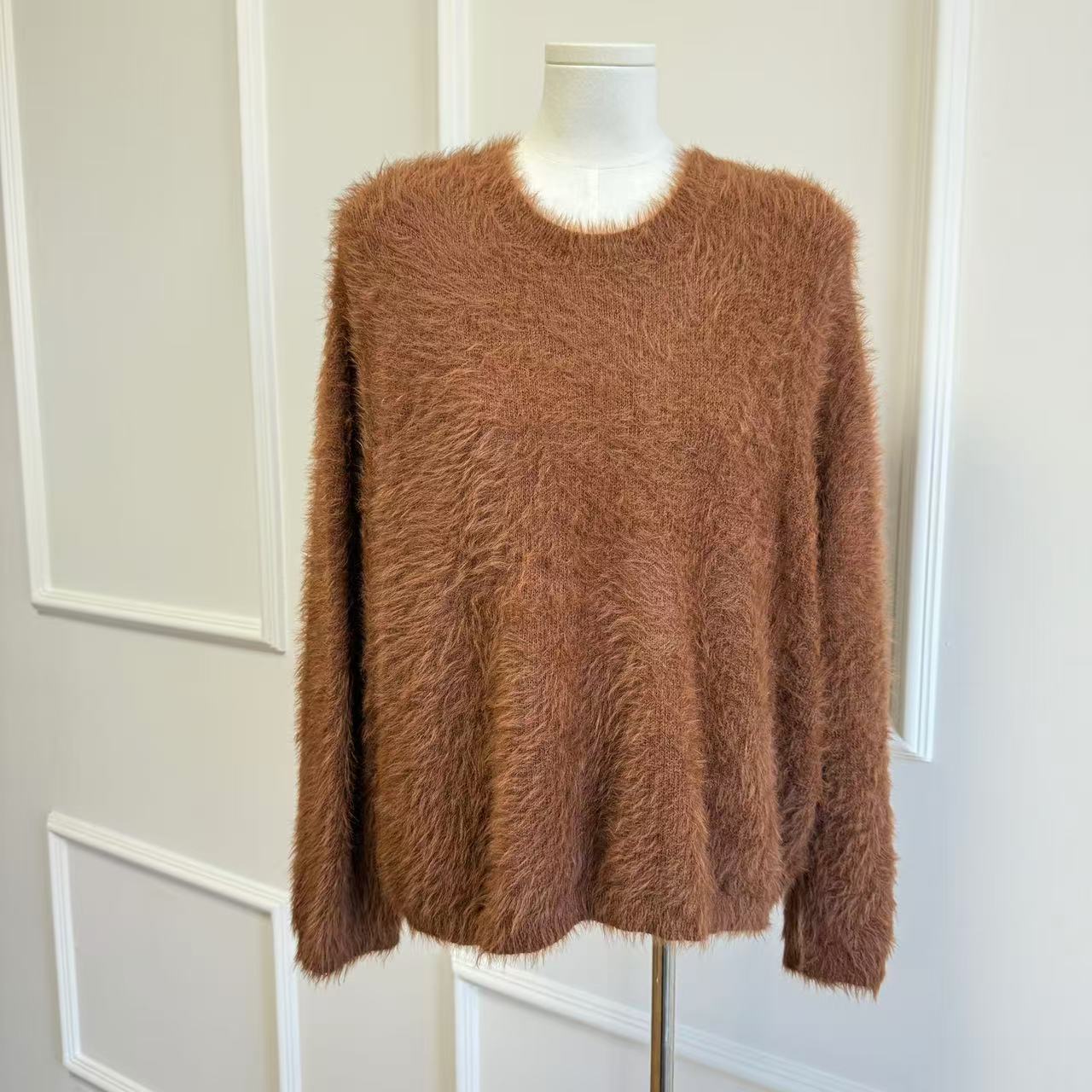 【Latti】秋毫之末-北欧风毛绒宽松绵软舒适慵懒圆领针织衫秋冬