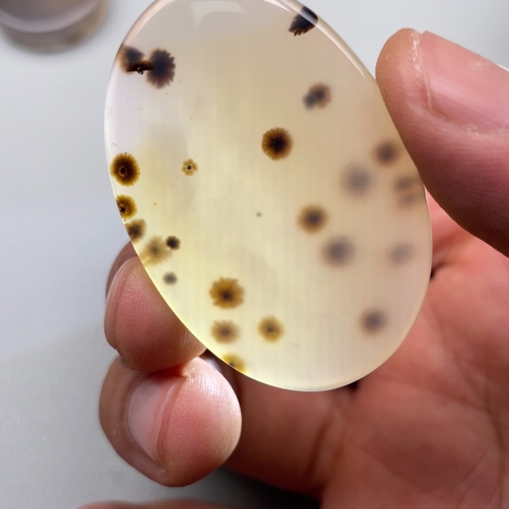 玛瑙/玉髓颈饰未镶嵌用****0