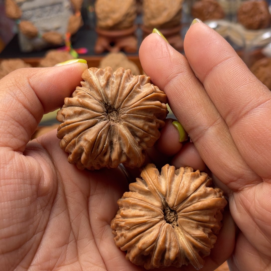 【闪购商品】文玩核桃把件拱桥楼42