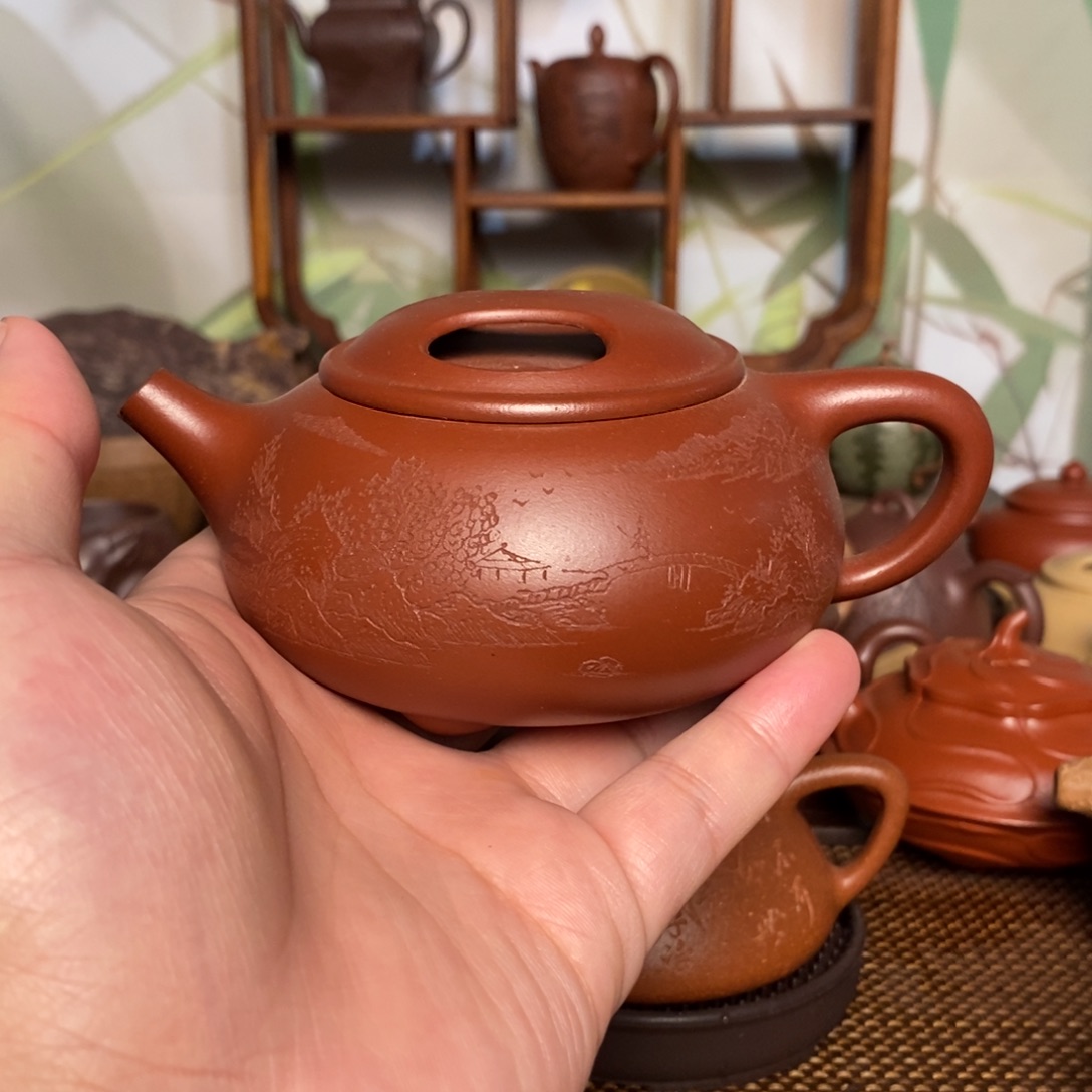 *****茶壶紫砂精工半手牛盖石瓢