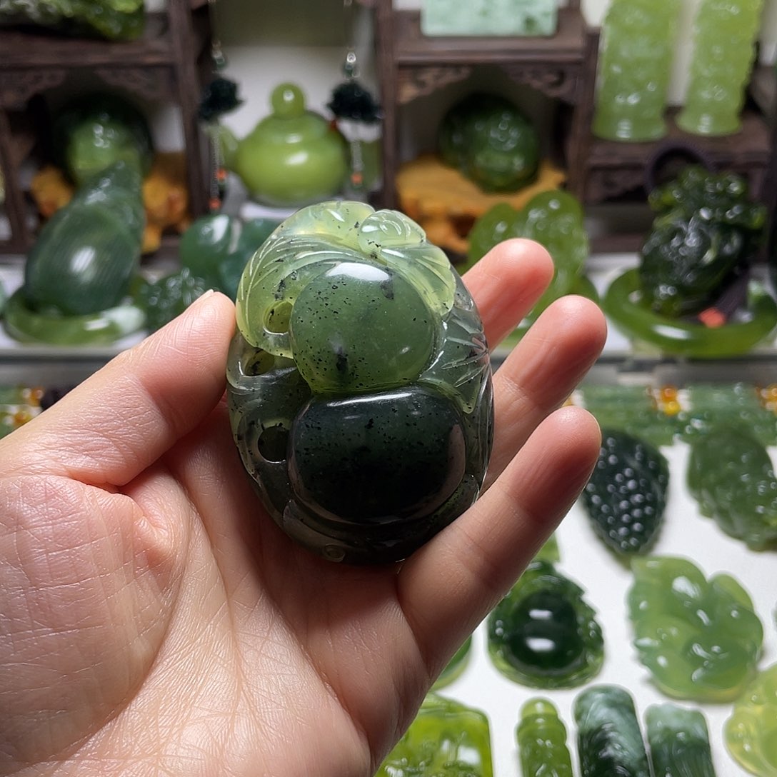 蛇纹石玉未镶嵌手把
