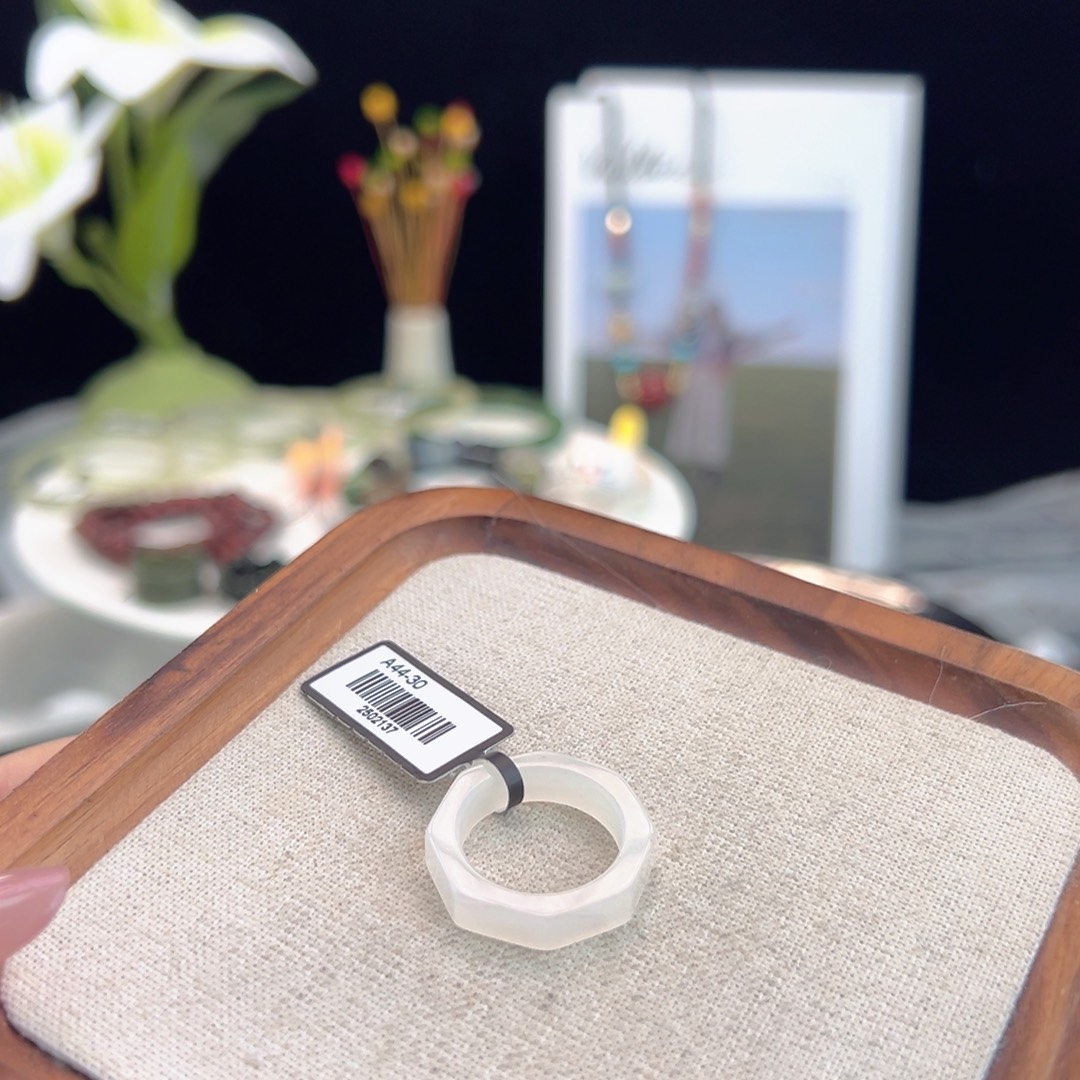 和田玉（糖玉）未镶嵌戒指N6多边形冰白直径16.3不退换