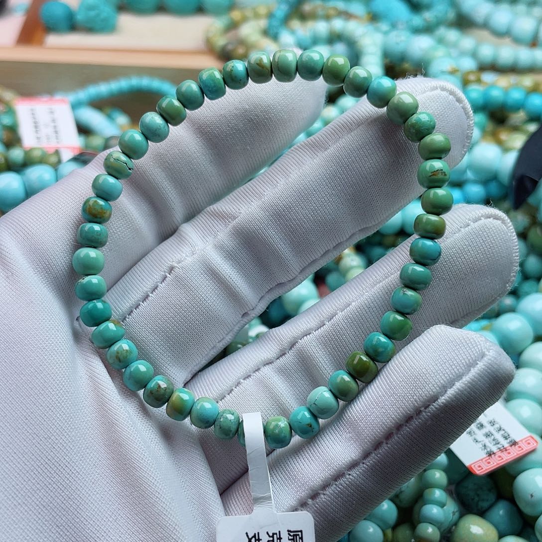 未镶嵌绿松石珠宝奇石